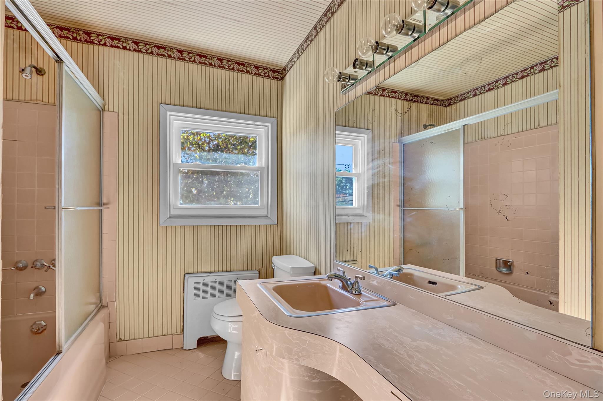 #15 photo, 25 Park Circle, Cedarhurst , NY 11516