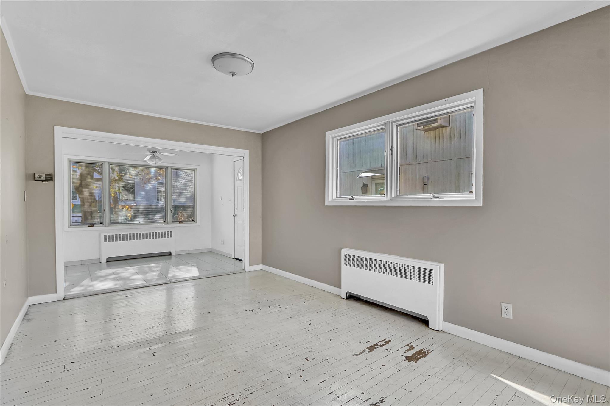 #7 photo, 25 Park Circle, Cedarhurst , NY 11516