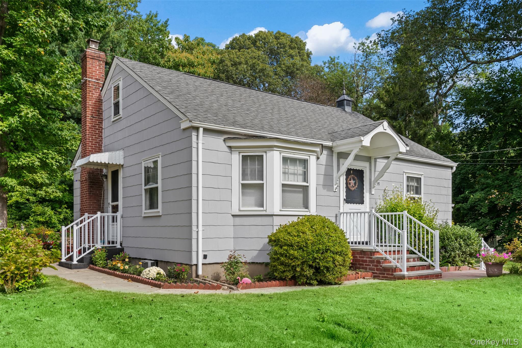 #2 photo, 39 Lewis Court, Huntington Station , NY 11746