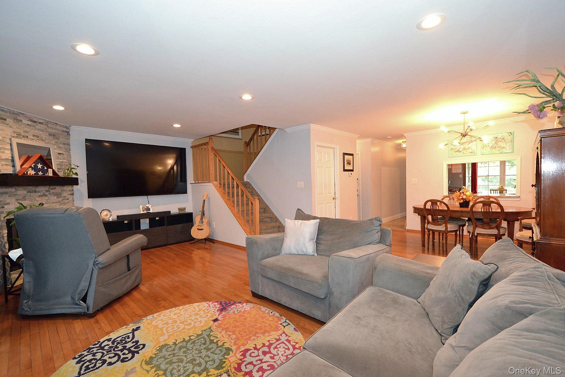 #12 photo, 91 Broadlawn Drive, サフォーク郡 Central Islip , NY 11722