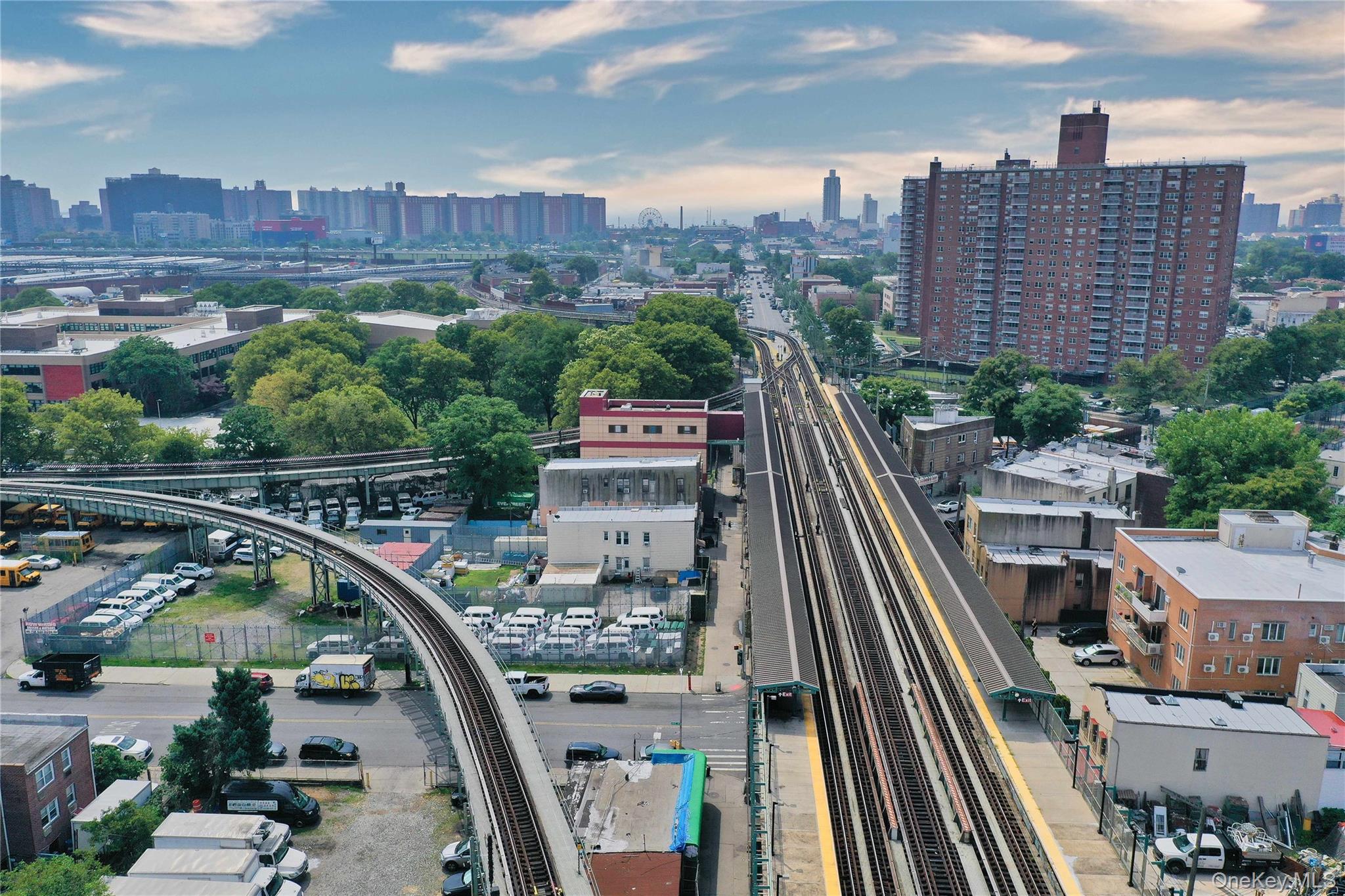 #5 photo, 2383 Stillwell Avenue, ブルックリン区 Brooklyn , NY 11223