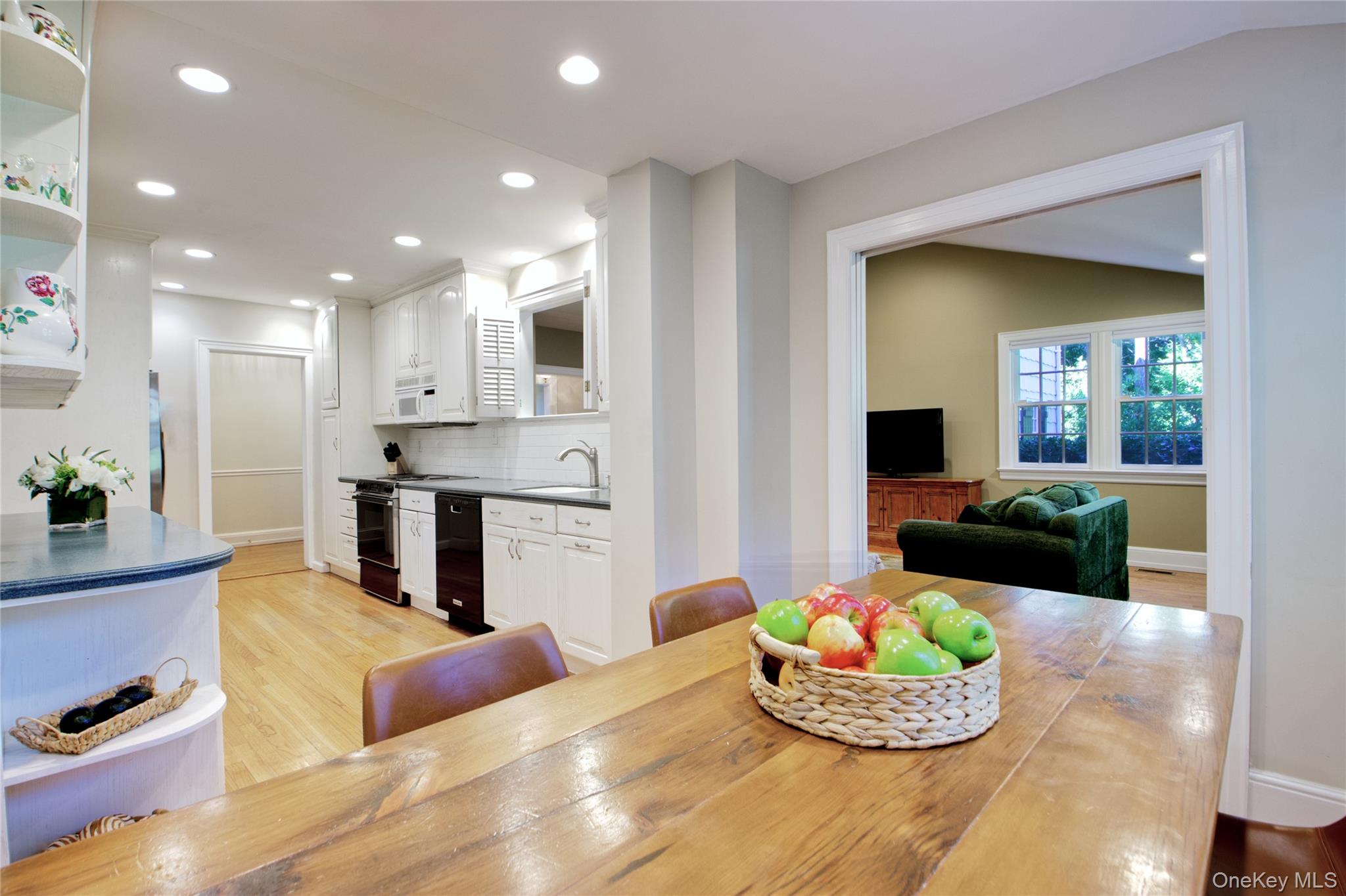 #9 photo, 417 Ryder Road, ナッソー郡 Manhasset , NY 11030