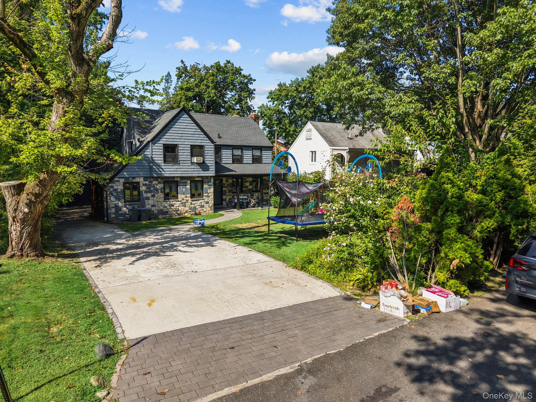 #1 photo, 11 Brook Lane, ナッソー郡 Great Neck , NY 11023