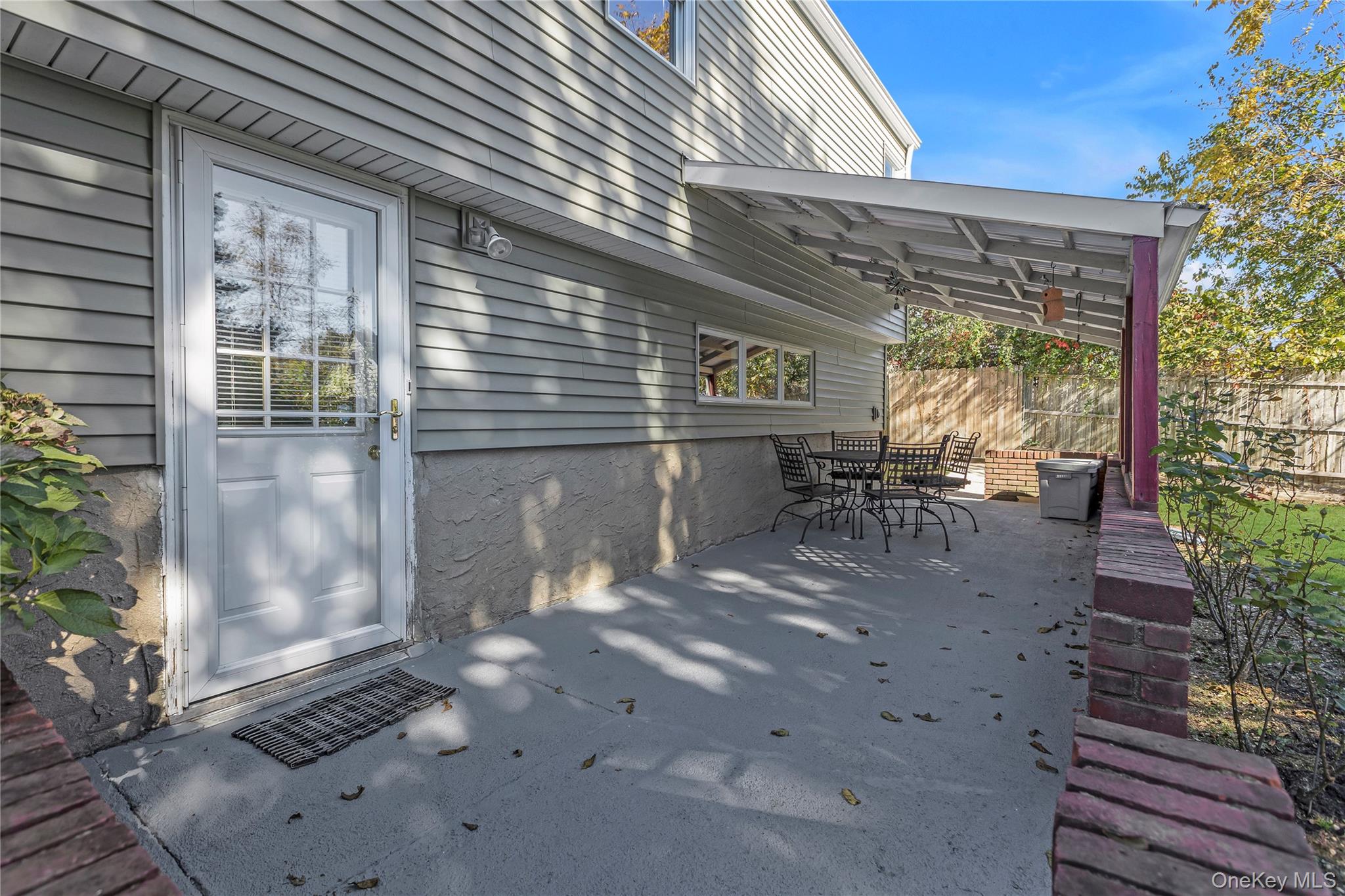 #18 photo, 16 Cortelyou Street, Huntington Station , NY 11746