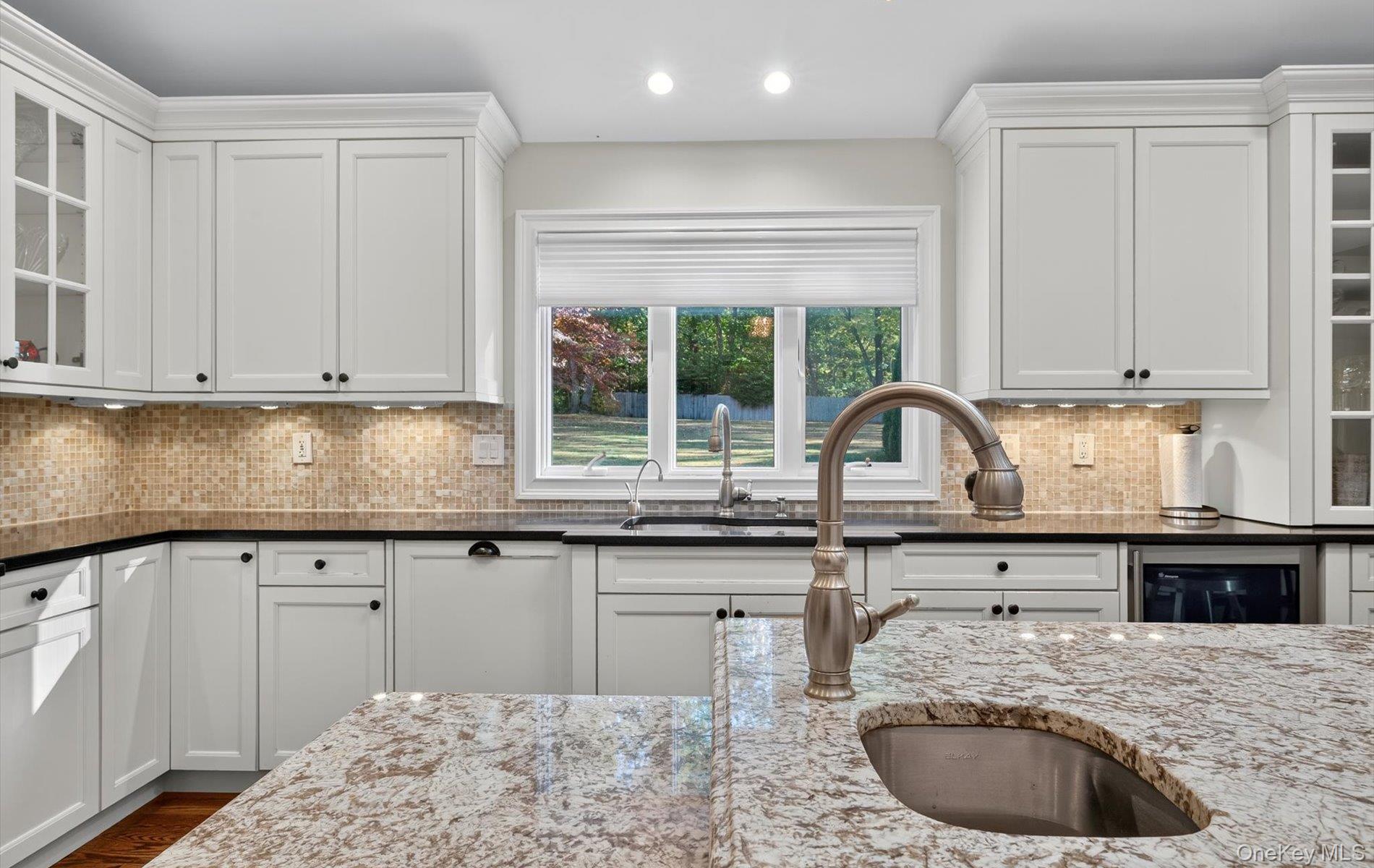 #12 photo, 78 Bagatelle Road, サフォーク郡 Melville , NY 11747