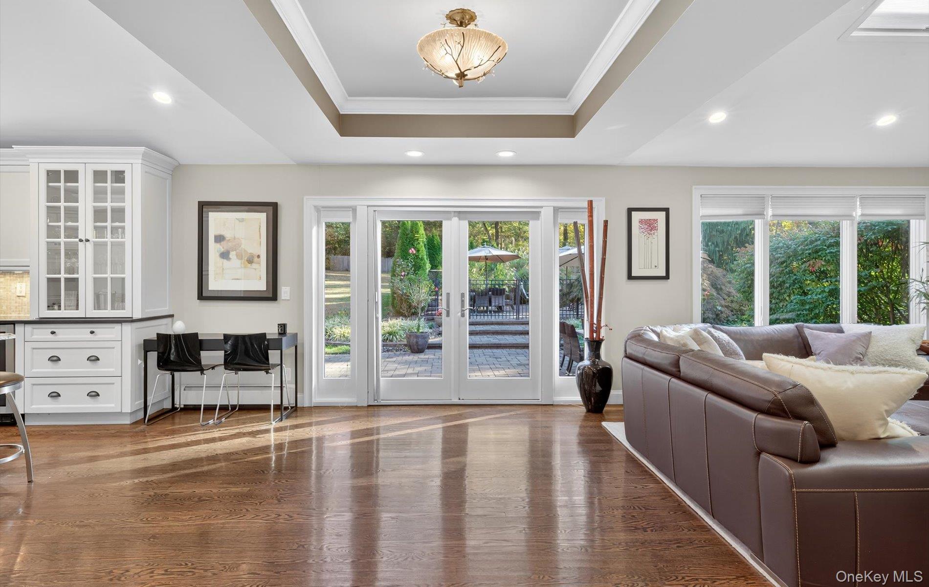 #14 photo, 78 Bagatelle Road, サフォーク郡 Melville , NY 11747