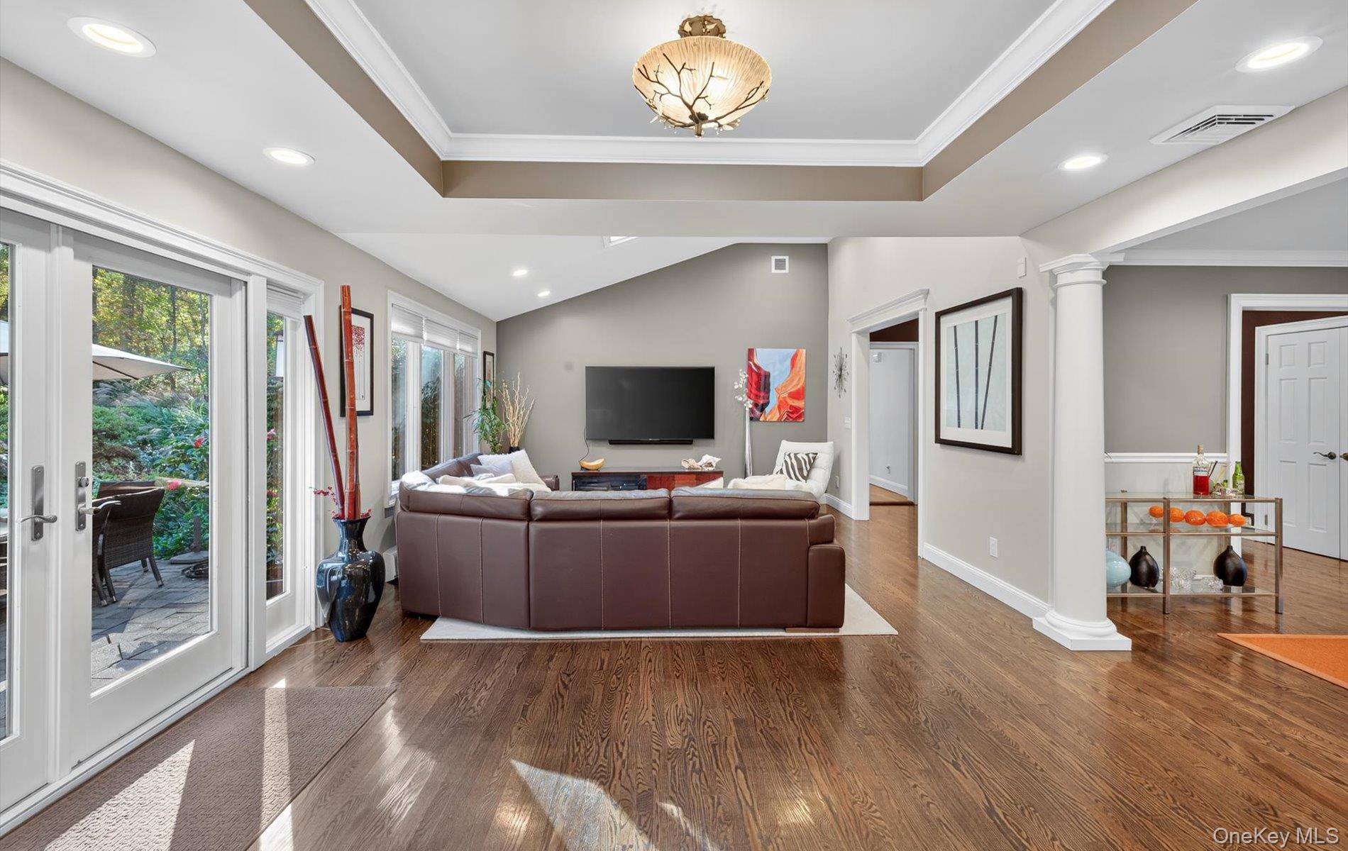 #16 photo, 78 Bagatelle Road, サフォーク郡 Melville , NY 11747