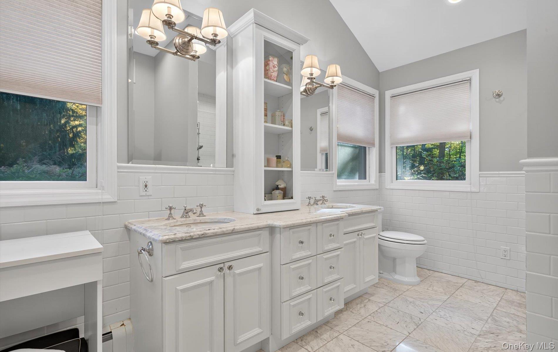 #20 photo, 78 Bagatelle Road, サフォーク郡 Melville , NY 11747