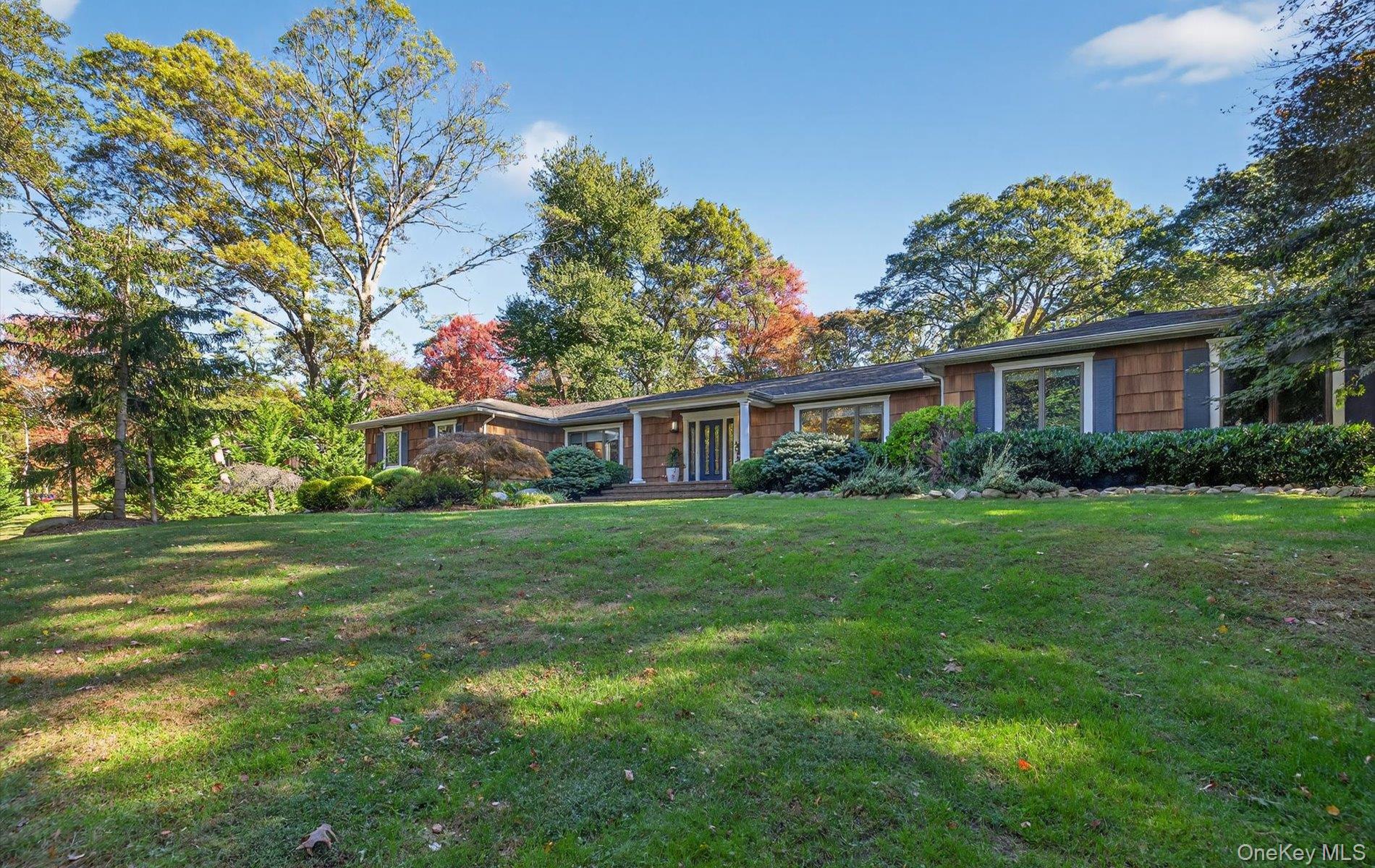 #3 photo, 78 Bagatelle Road, サフォーク郡 Melville , NY 11747