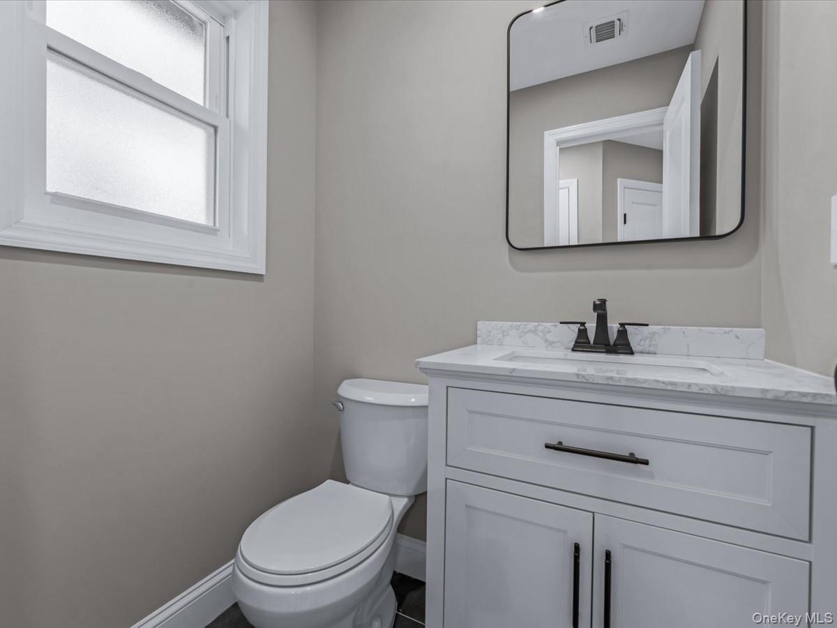 #14 photo, 11 Gorham Lane, Dix Hills , NY 11746