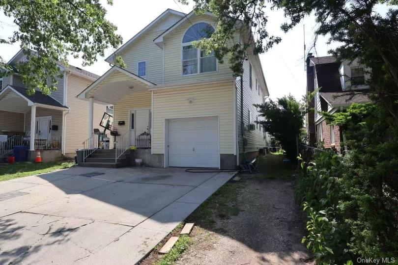 #14 photo, 15 Harriet Avenue, ナッソー郡 Hempstead , NY 11550