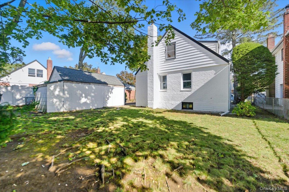 #12 photo, 233 Roxbury Road, ナッソー郡 Garden City South , NY 11530