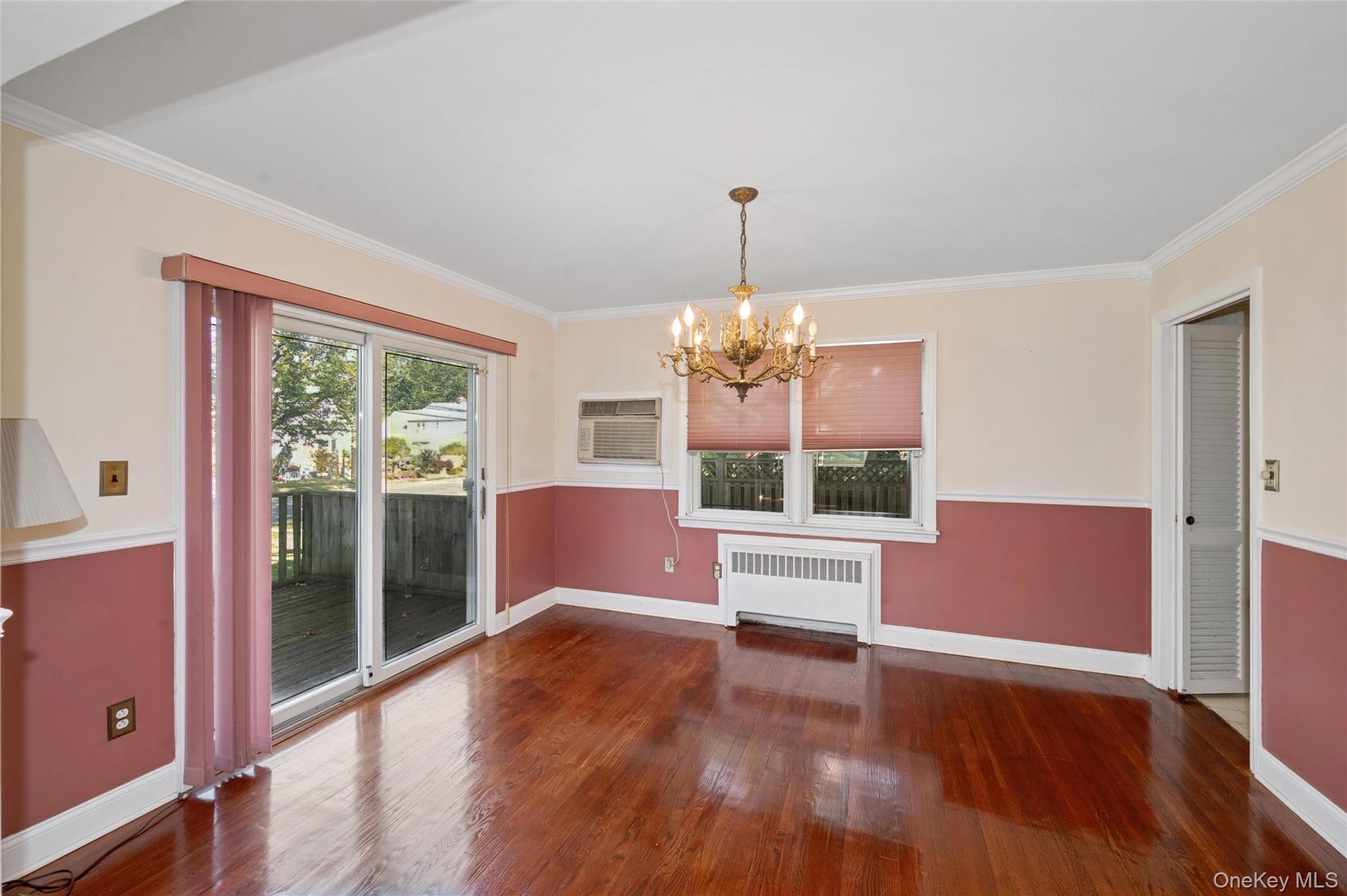 #10 photo, 142 Maryland Avenue, ナッソー郡 Freeport , NY 11520