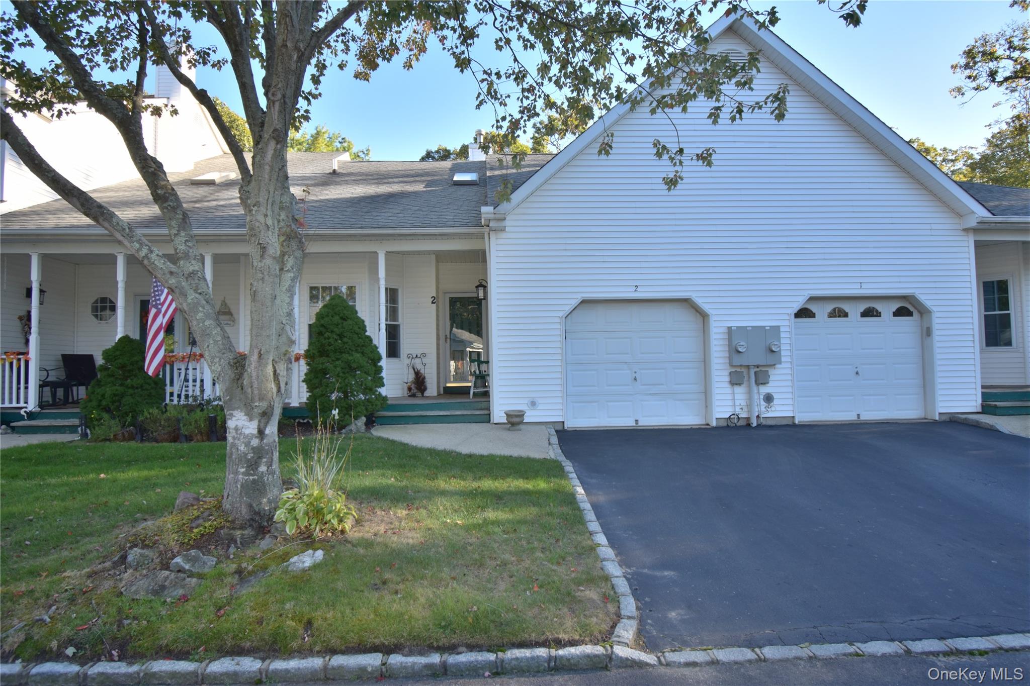 #1 photo, 2 Oyster Cove Lane, サフォーク郡 Blue Point , NY 11715