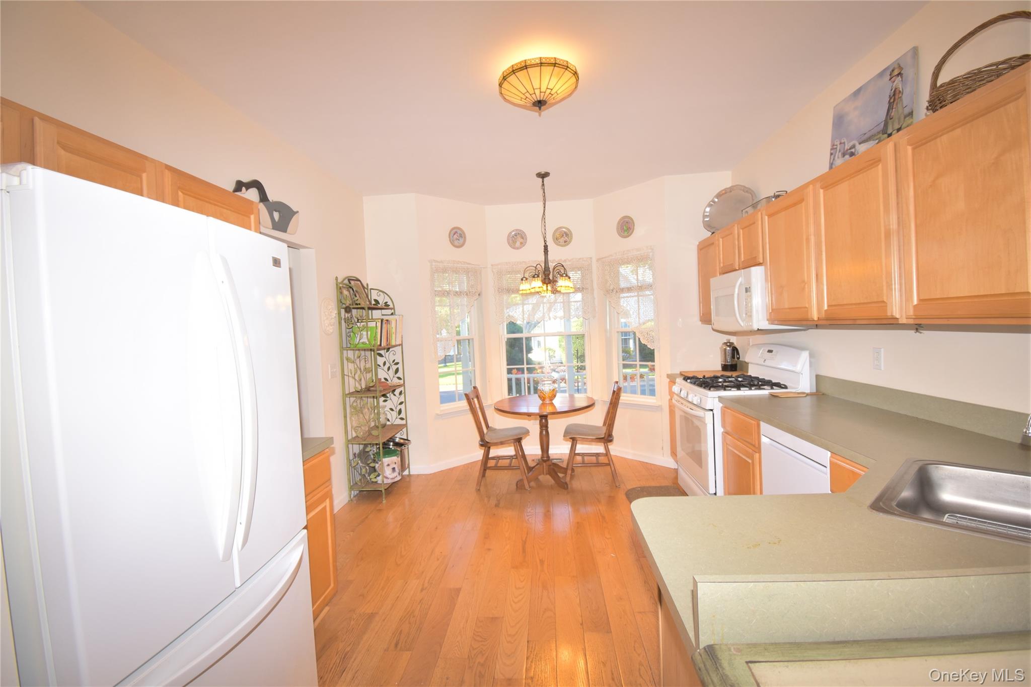 #6 photo, 2 Oyster Cove Lane, サフォーク郡 Blue Point , NY 11715