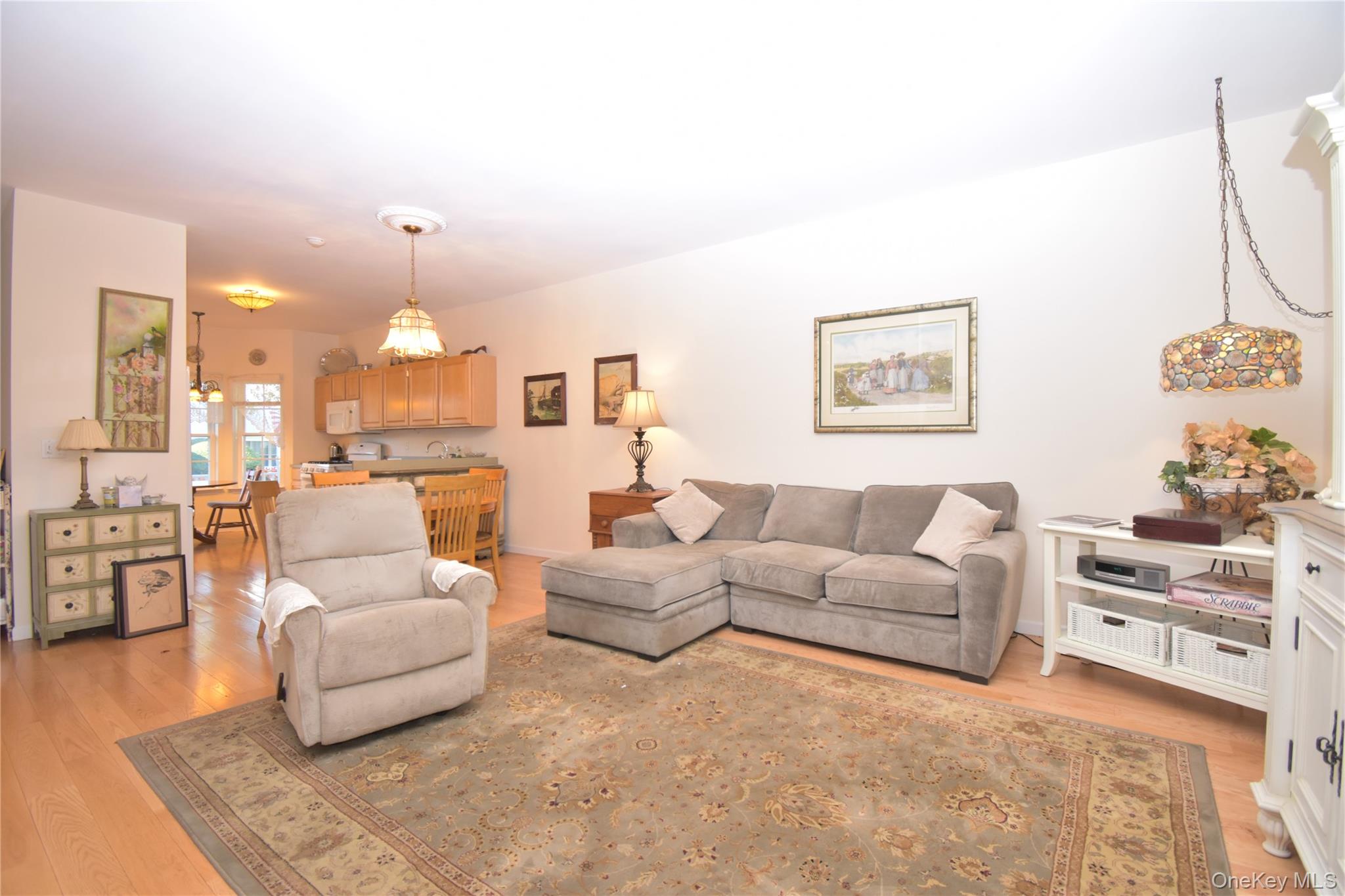 #8 photo, 2 Oyster Cove Lane, サフォーク郡 Blue Point , NY 11715