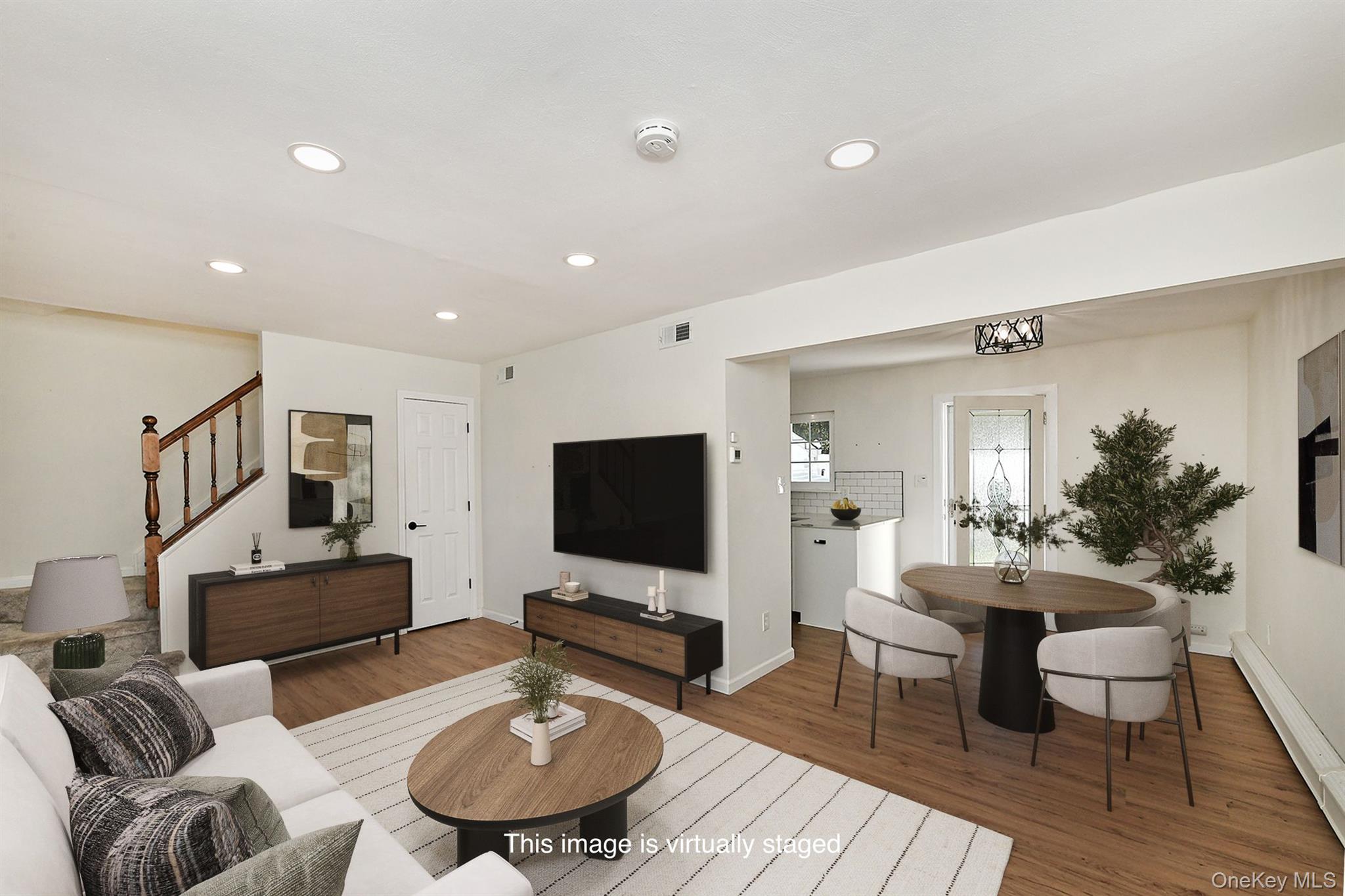 #8 photo, 8 Norfolk Court, Coram , NY 11727