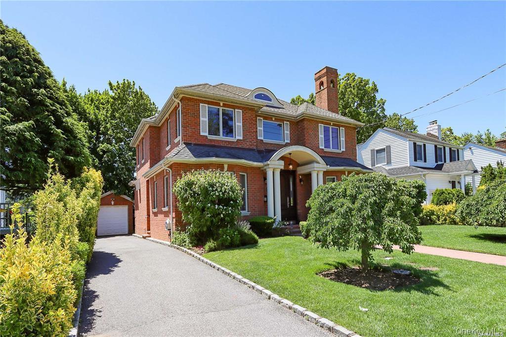 #2 photo, 24 Steamboat Road, ナッソー郡 Great Neck , NY 11024