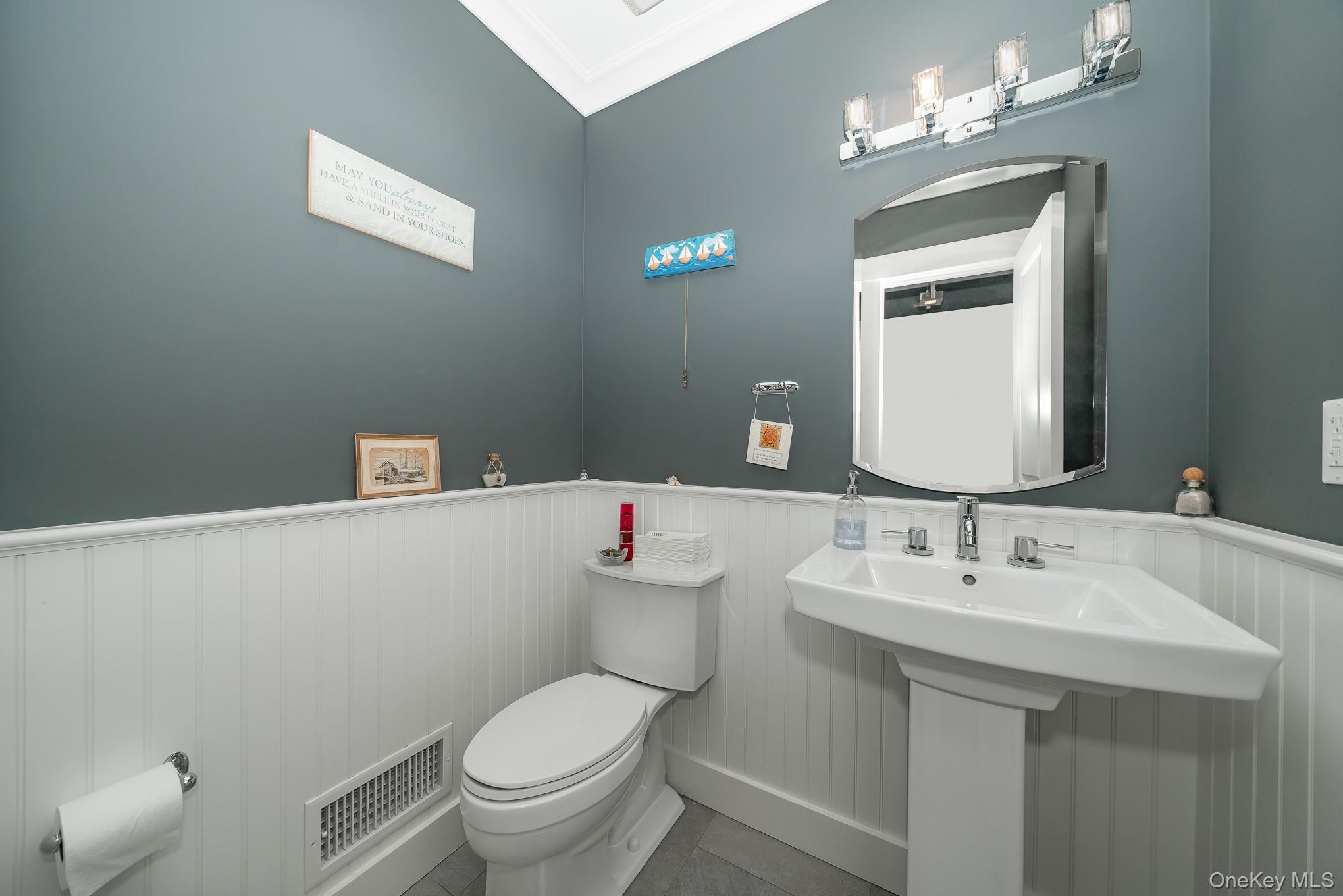 #15 photo, 87 East Street, ナッソー郡 New Hyde Park , NY 11040