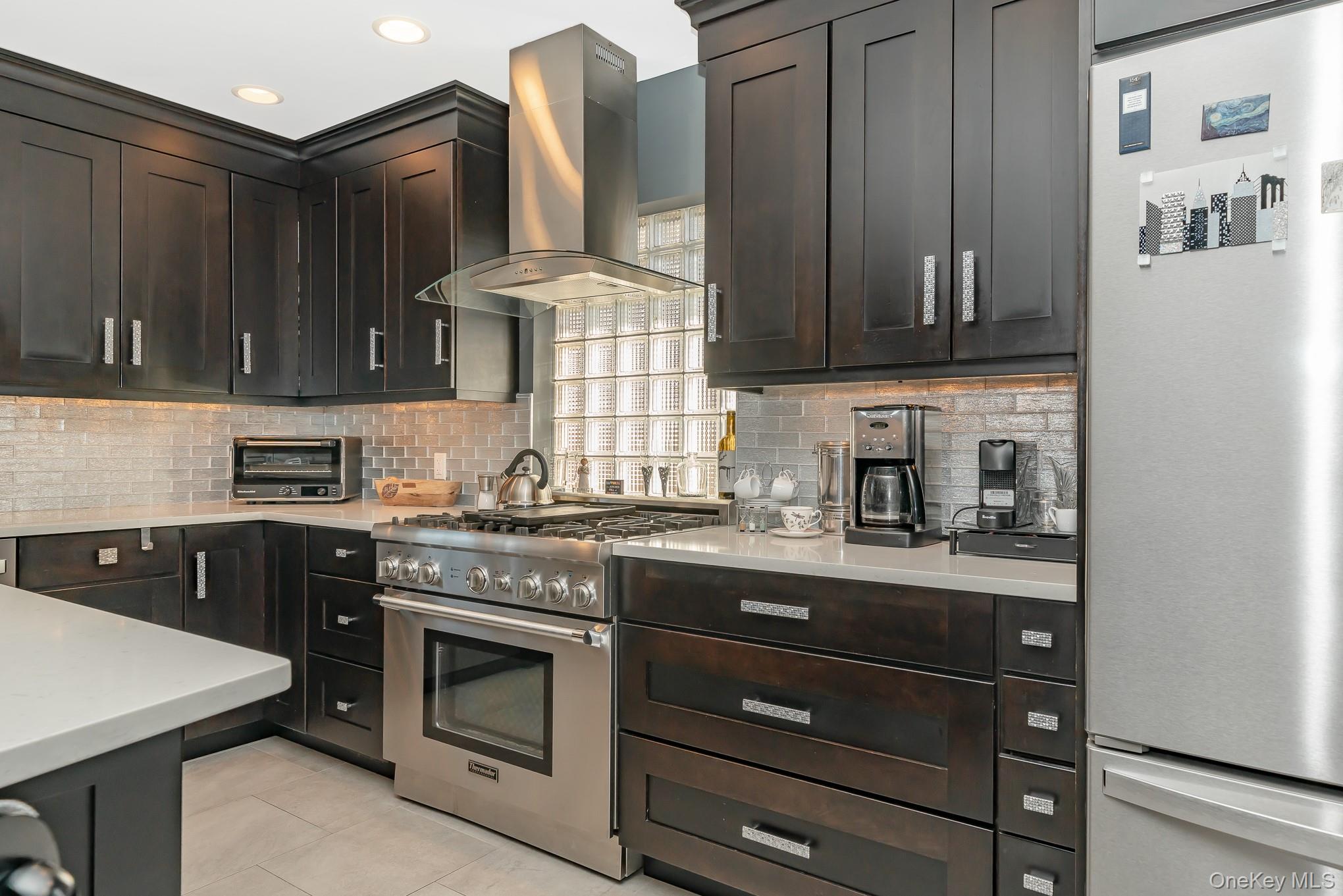 #5 photo, 87 East Street, ナッソー郡 New Hyde Park , NY 11040