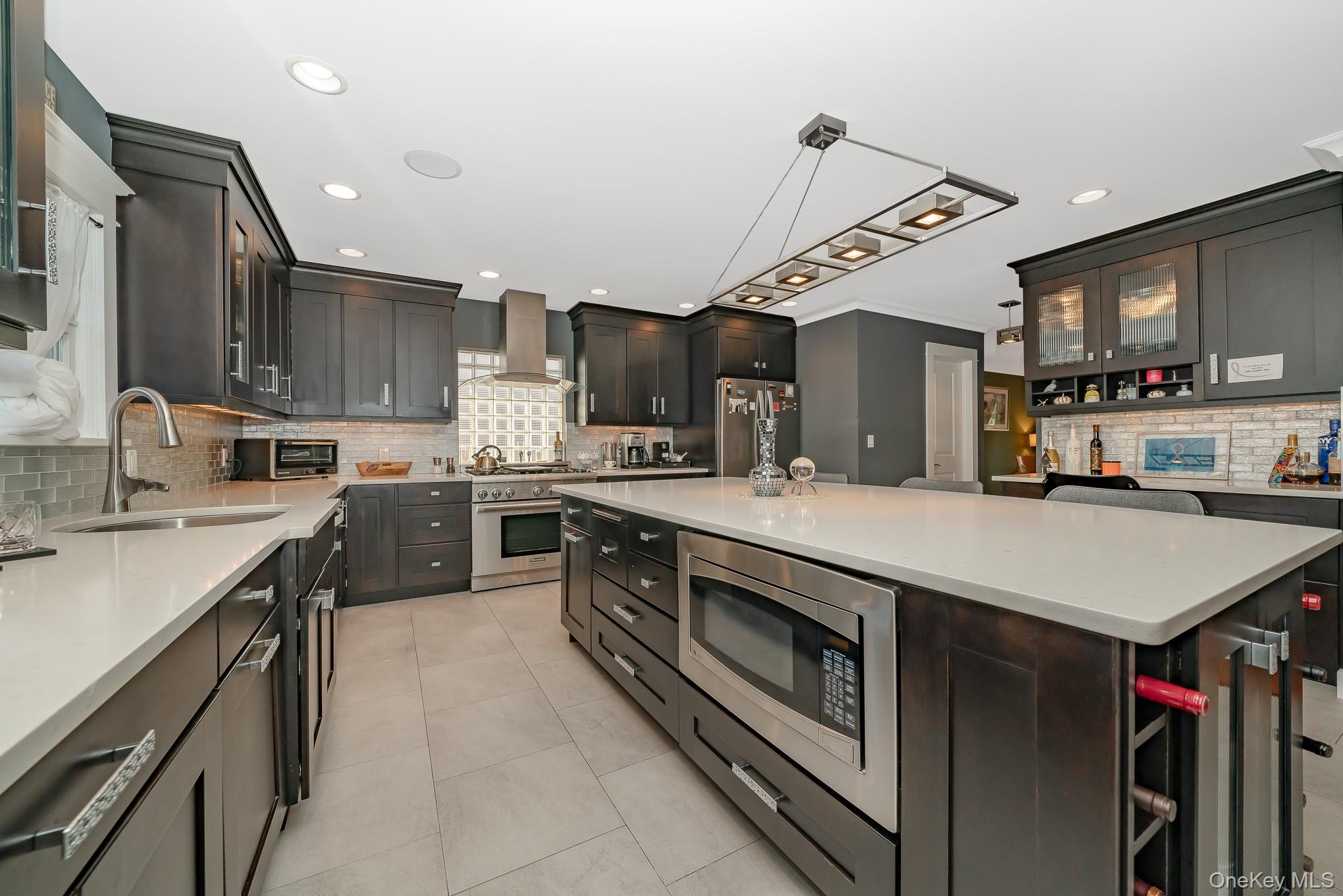 #8 photo, 87 East Street, ナッソー郡 New Hyde Park , NY 11040