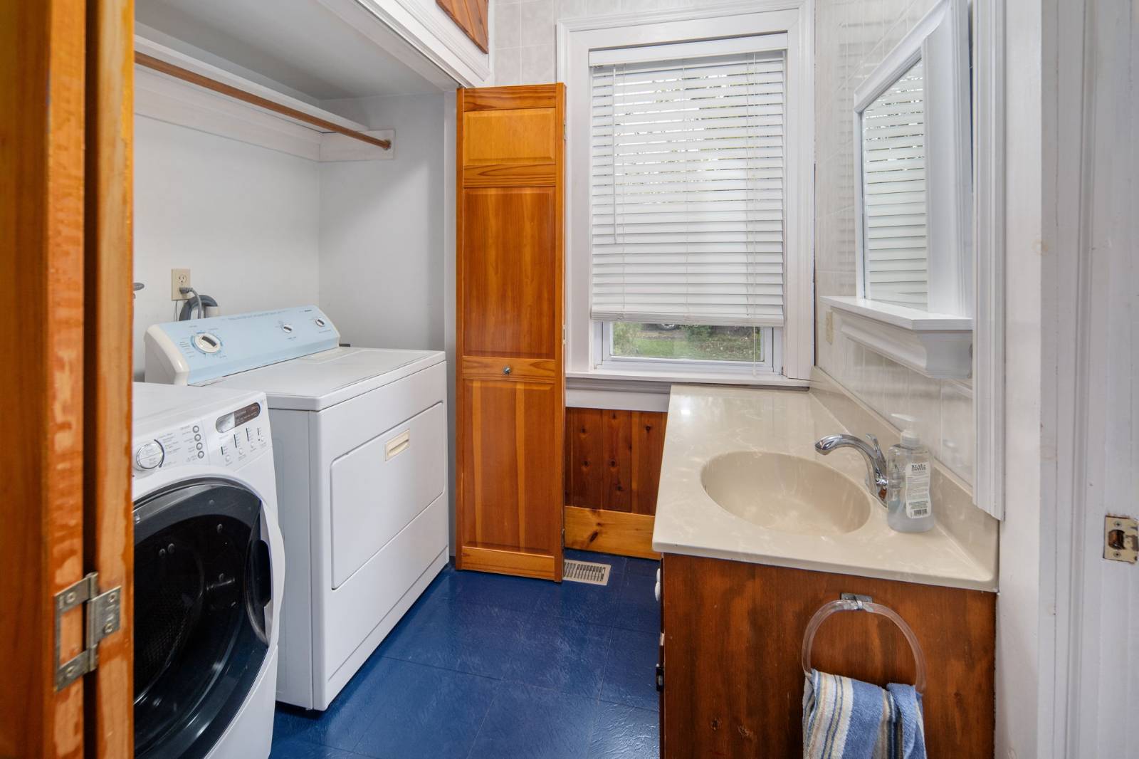 #15 photo, 6650 Hill Street, Hudson , NY 12534