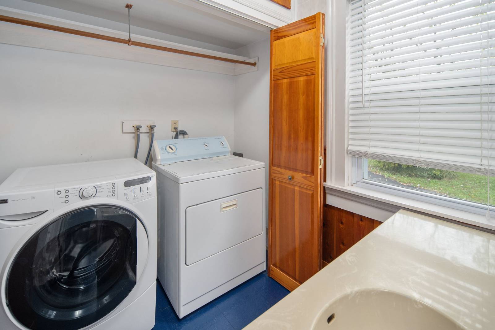 #17 photo, 6650 Hill Street, Hudson , NY 12534