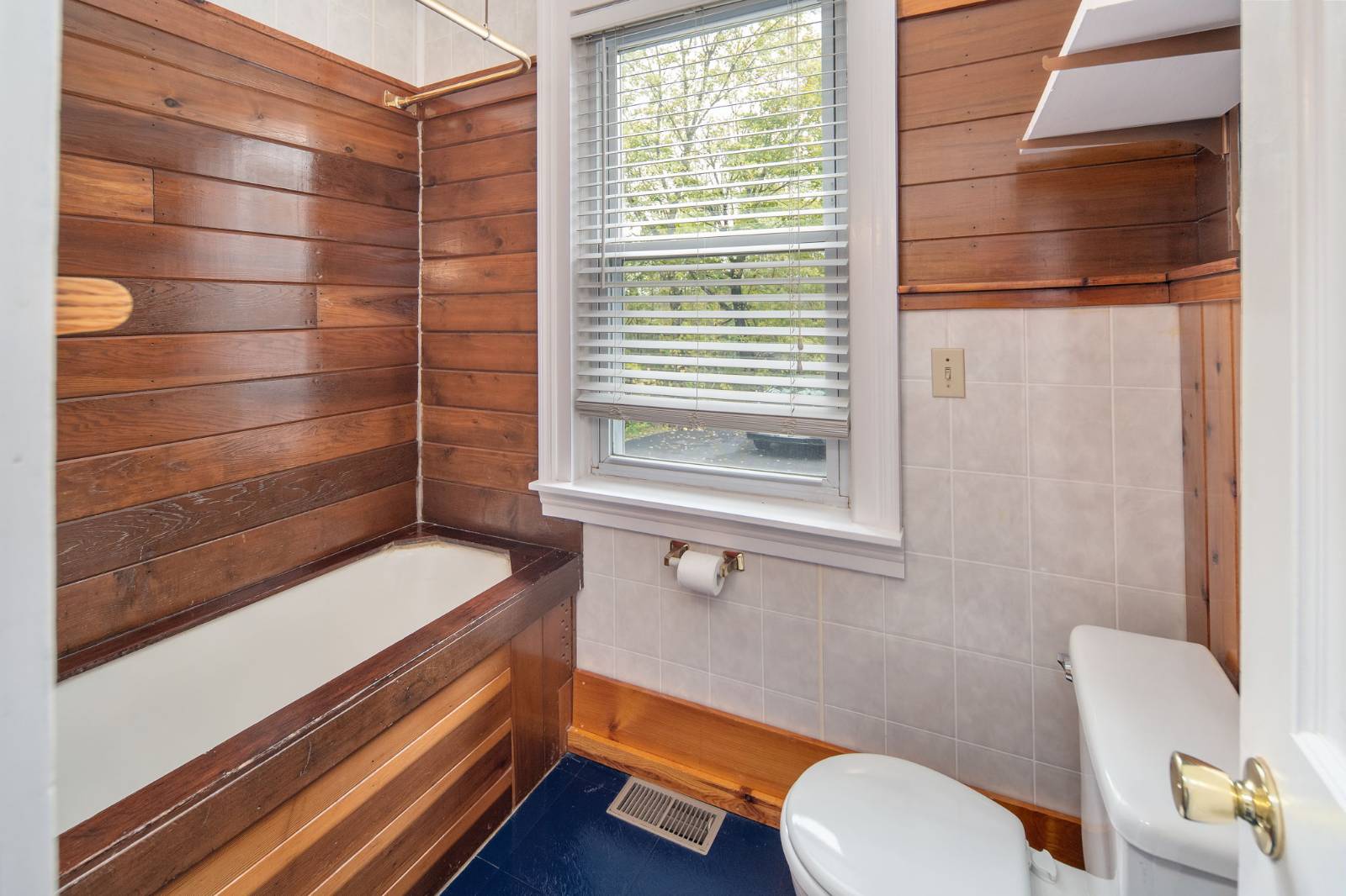 #18 photo, 6650 Hill Street, Hudson , NY 12534