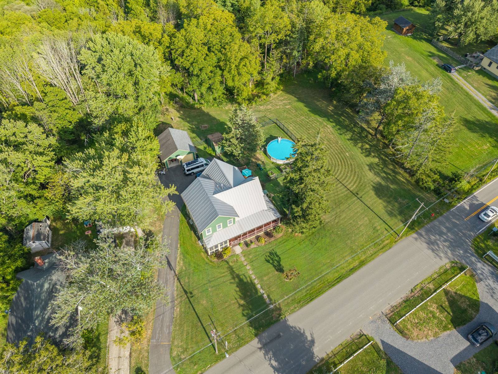 #2 photo, 6650 Hill Street, Hudson , NY 12534