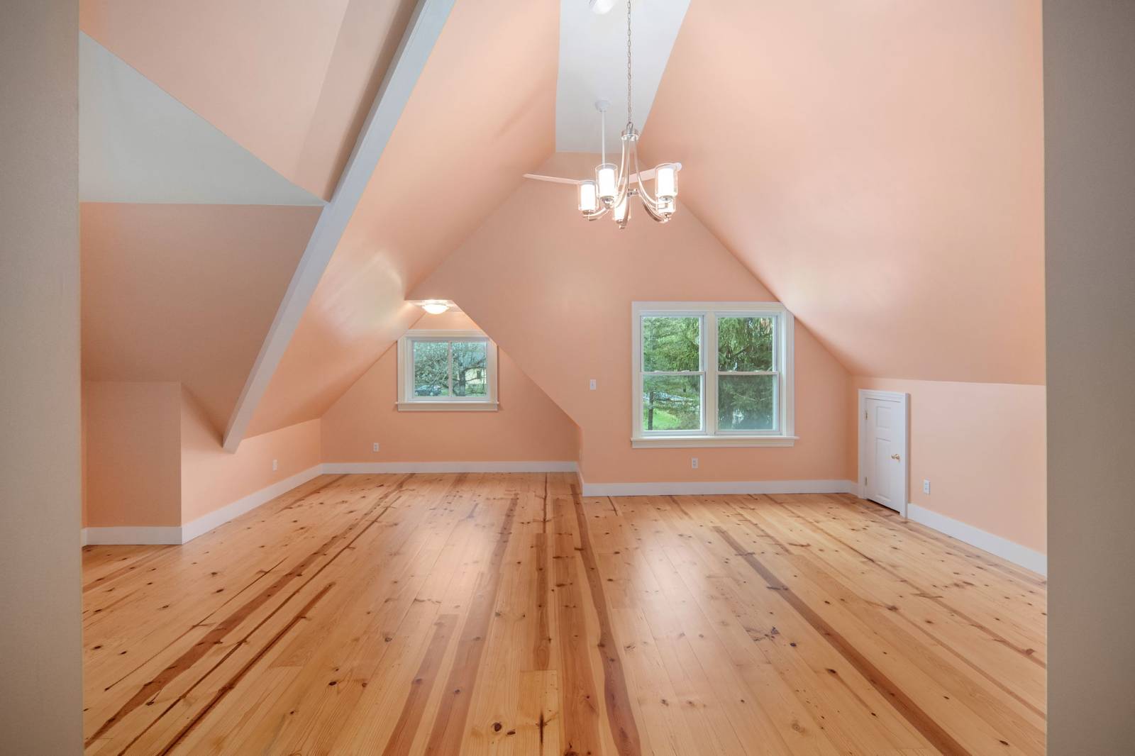 #29 photo, 6650 Hill Street, Hudson , NY 12534