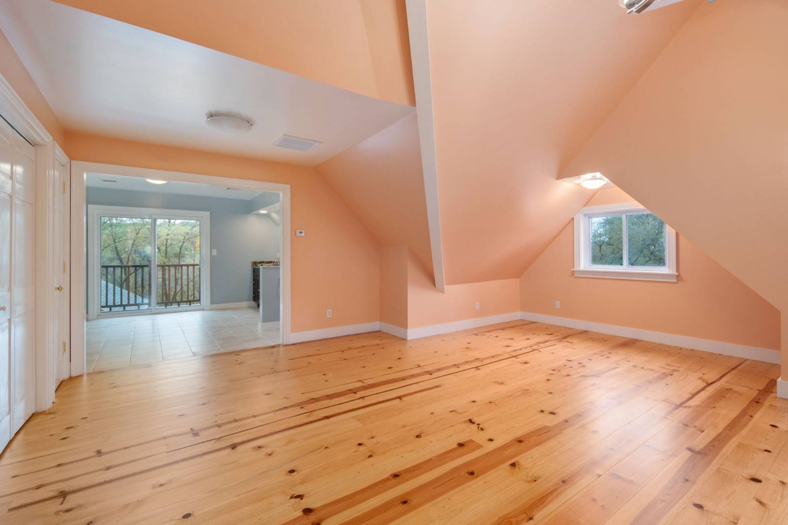 #32 photo, 6650 Hill Street, Hudson , NY 12534