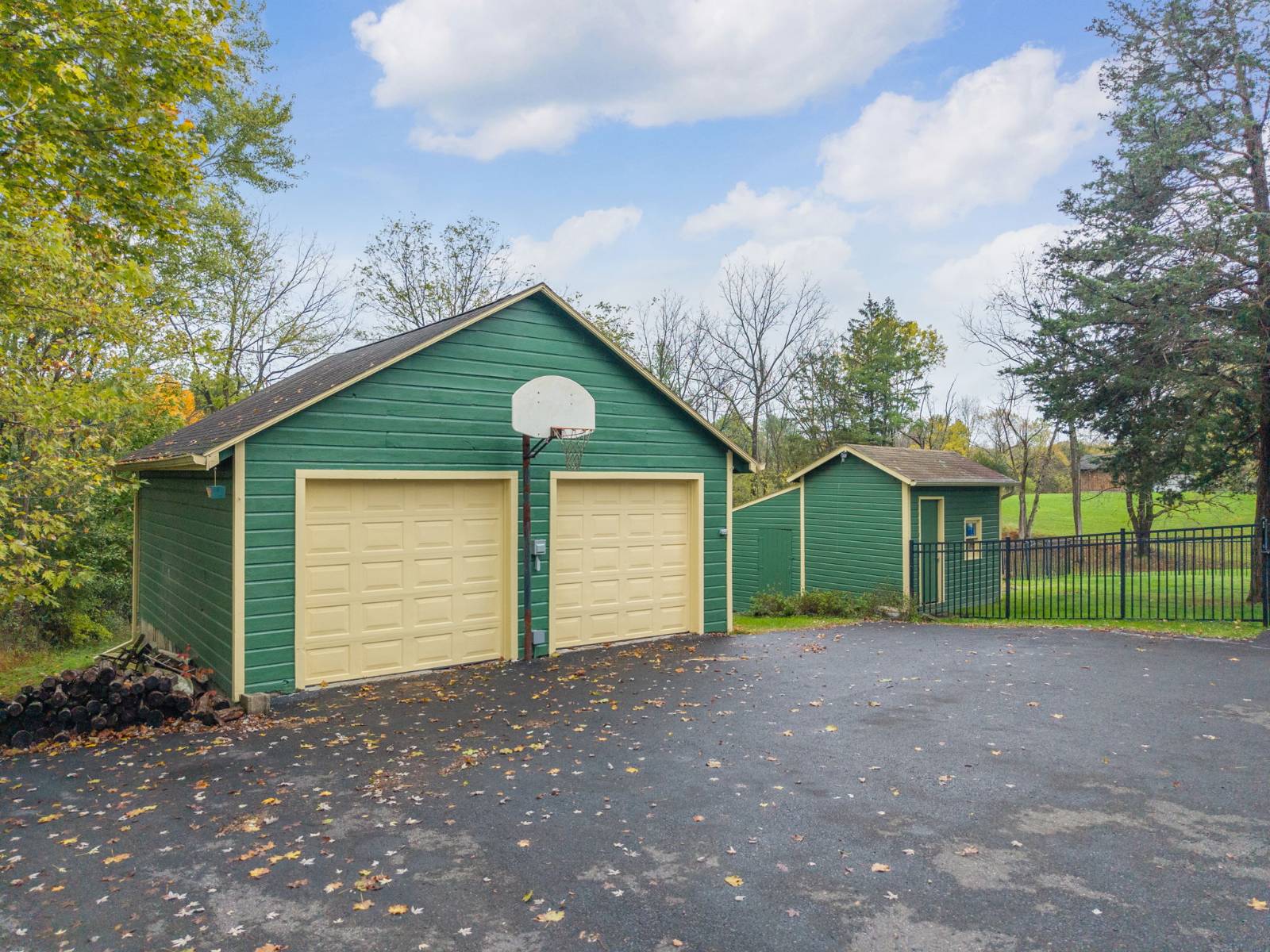 #60 photo, 6650 Hill Street, Hudson , NY 12534