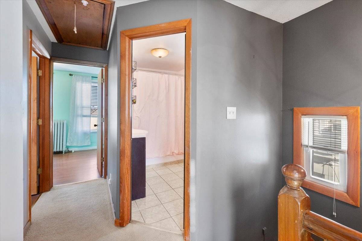 #23 photo, 1309 2nd St, Rensselaer , NY 12144