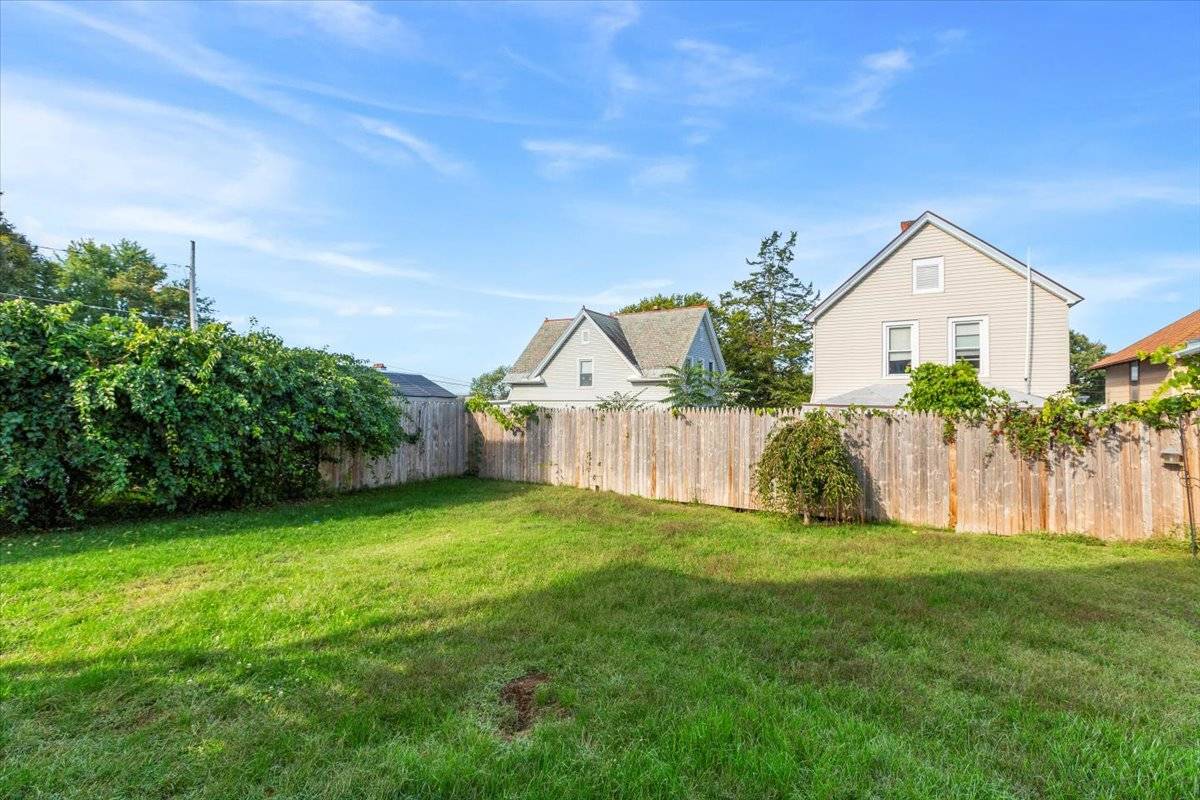 #35 photo, 1309 2nd St, Rensselaer , NY 12144