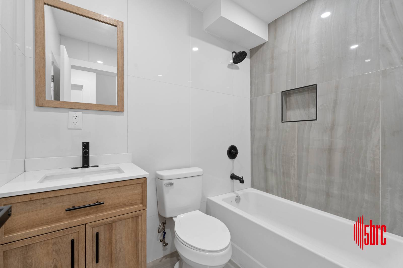 #25 photo, 1116 blake ave, East New York , NY 11208