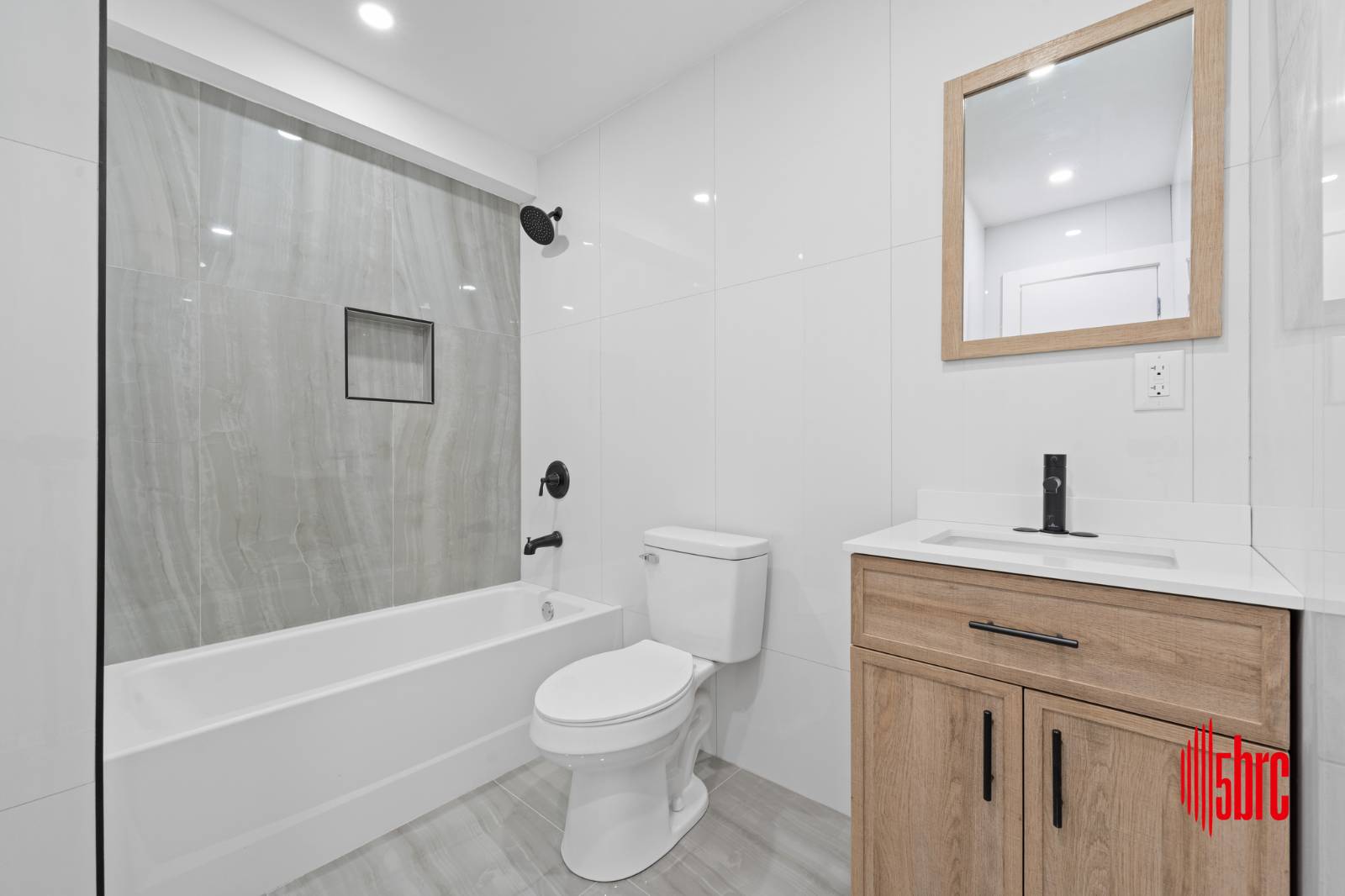 #29 photo, 1116 blake ave, East New York , NY 11208