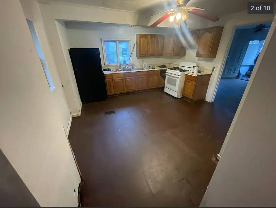 #10 photo, 410 W 3RD ST., ELMIRA , NY 14901