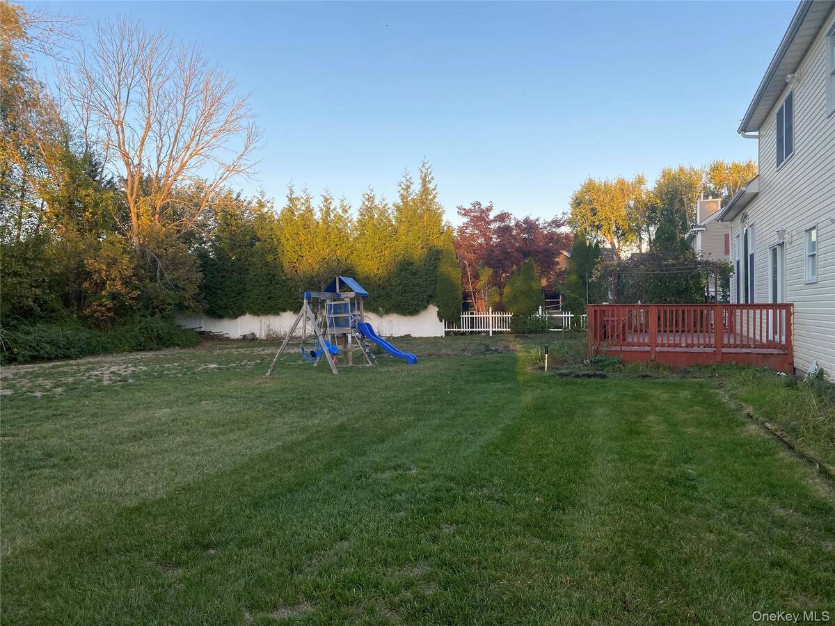 #26 photo, 1 Pal Court, サフォーク郡 Shoreham , NY 11786