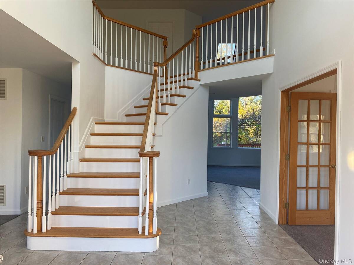 #3 photo, 1 Pal Court, サフォーク郡 Shoreham , NY 11786