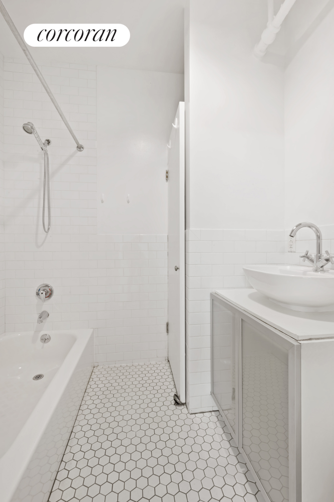 #6 photo, Brooklyn, ブルックリン区 Williamsburg,North , NY 11211