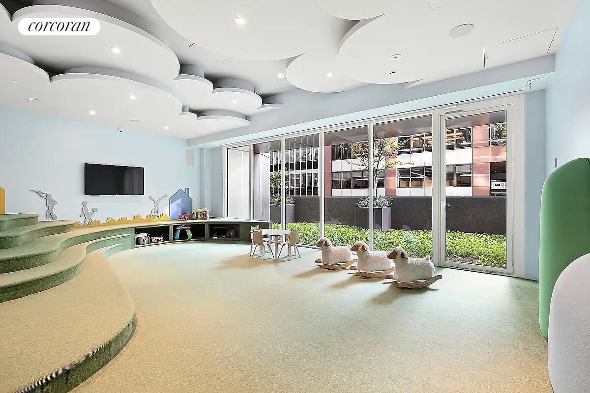 #12 photo, New York City, マンハッタン Midtown , NY 10019