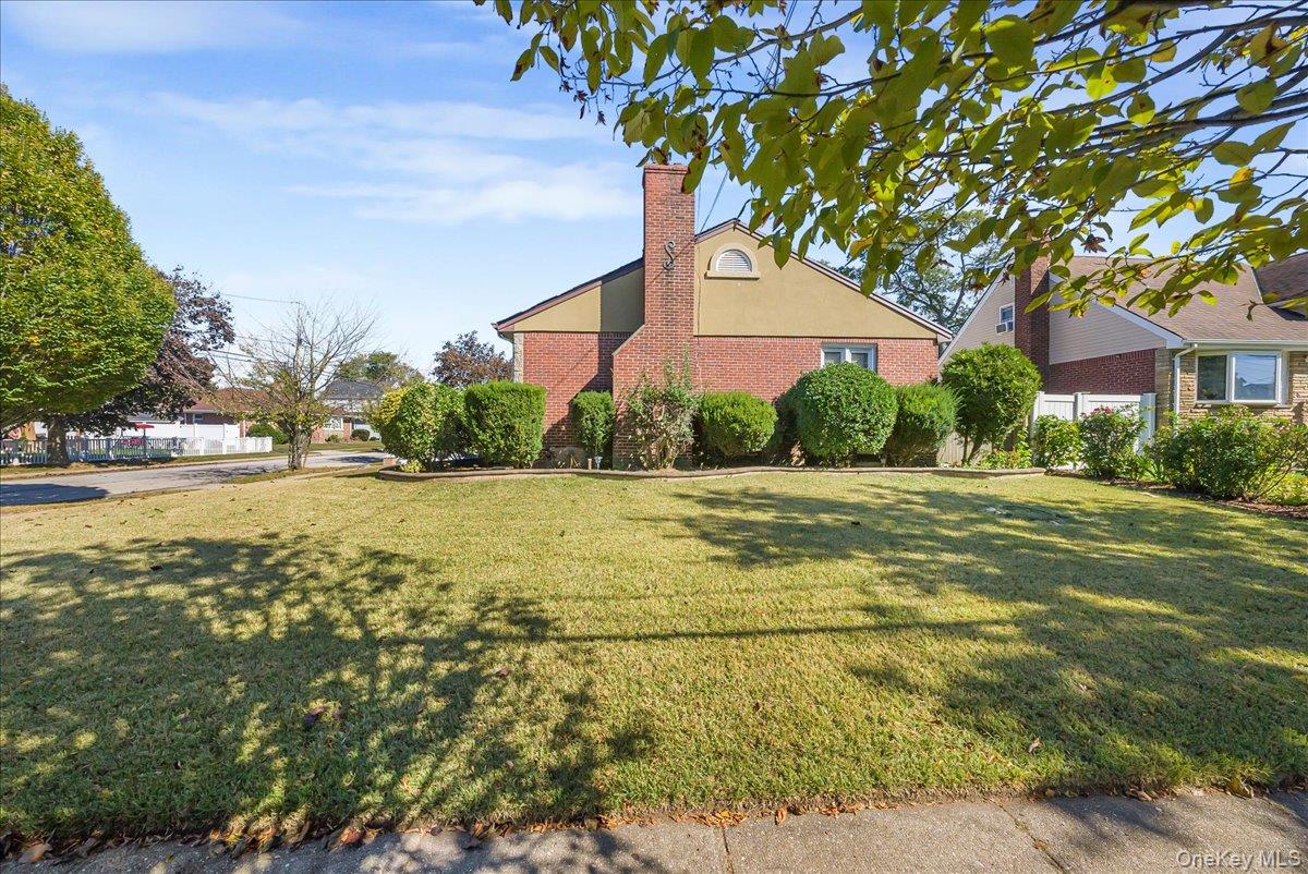 #4 photo, 184 Independence Avenue, ナッソー郡 Freeport , NY 11520