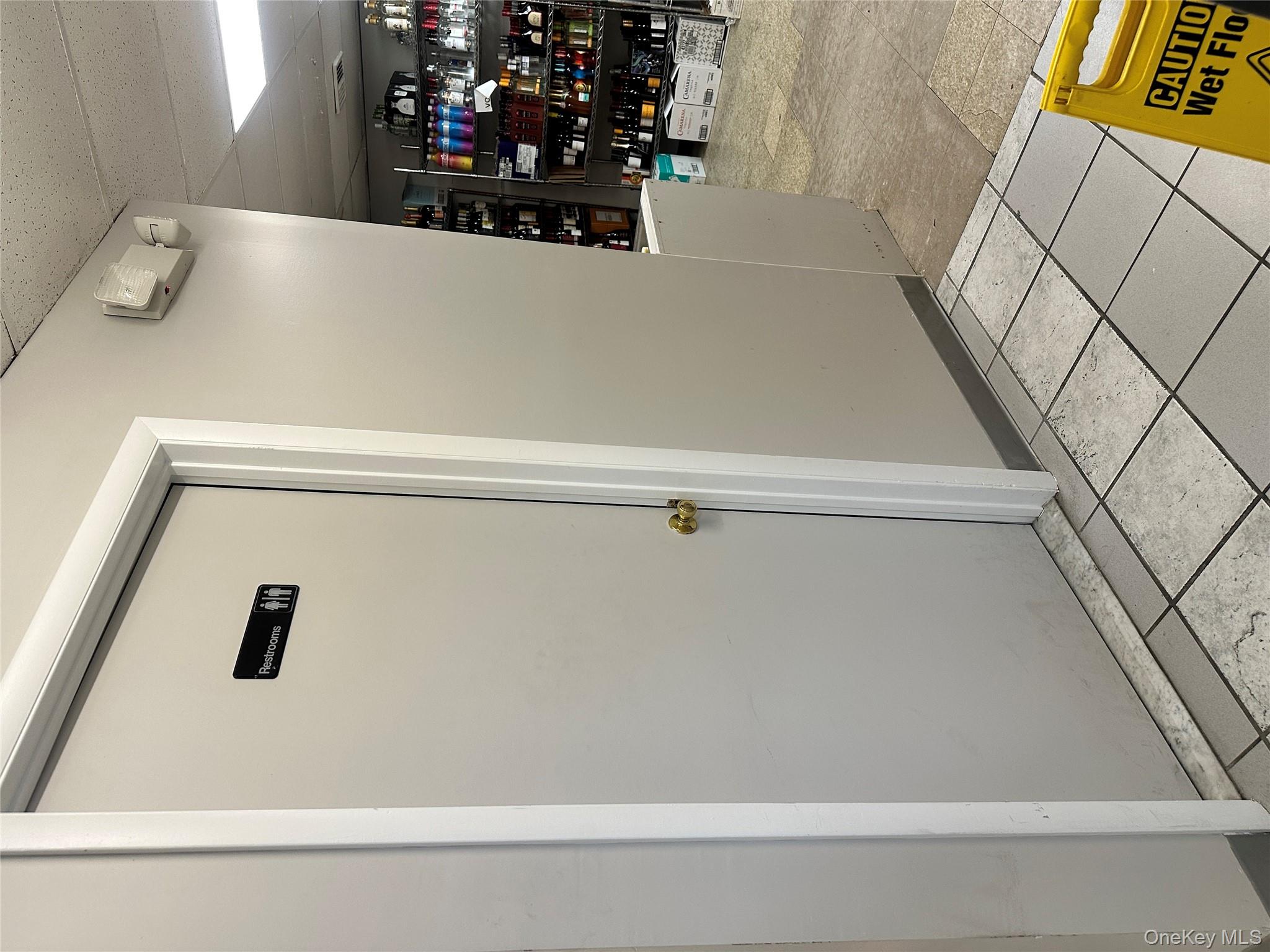 #11 photo, 1 S Gate Drive, Poughkeepsie , NY 12601