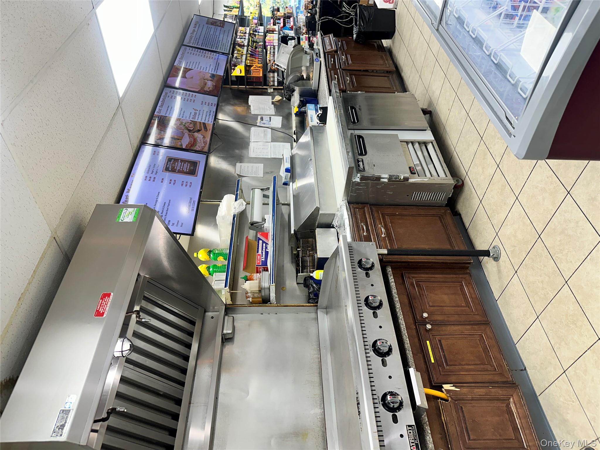 #19 photo, 1 S Gate Drive, Poughkeepsie , NY 12601