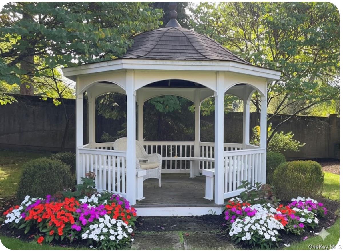 #2 photo, 1 BRYANT CRESCENT, White Plains , NY 10605