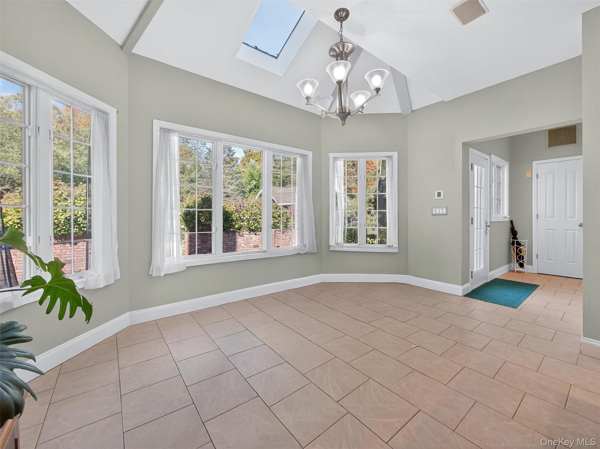 #10 photo, 3 Cutler Court, Suffern , NY 10901