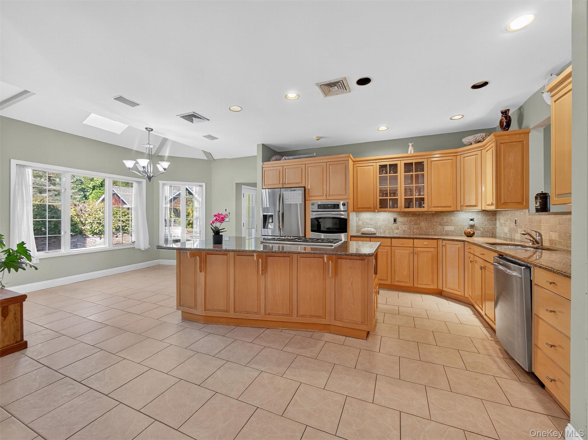 #9 photo, 3 Cutler Court, Suffern , NY 10901