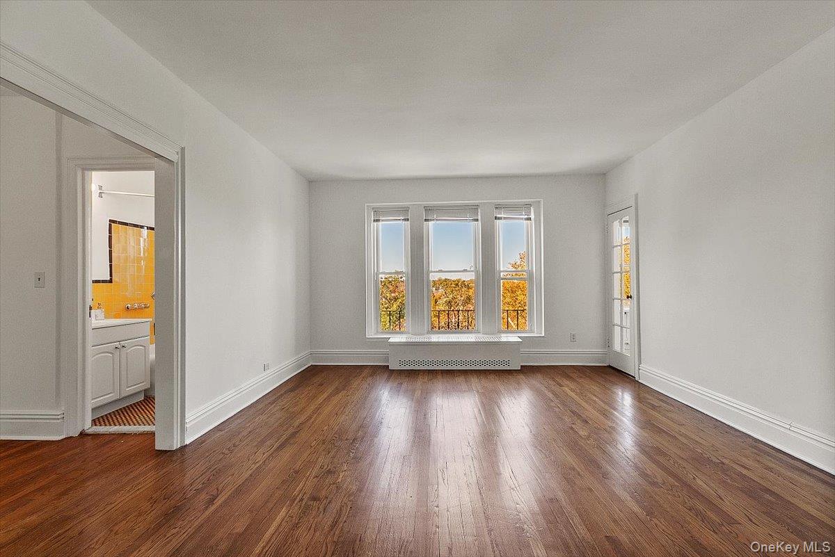 #17 photo, 490 Bleeker Avenue, Mamaroneck , NY 10543