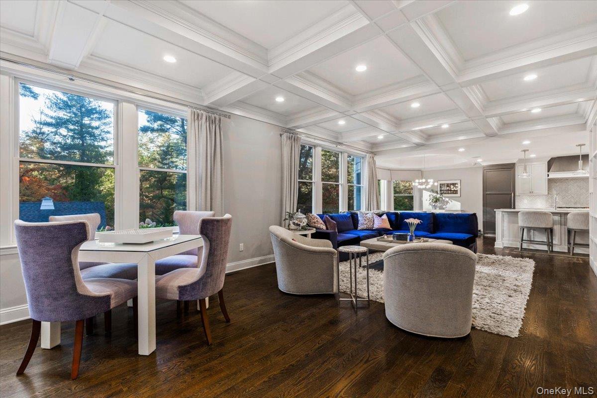 #11 photo, 6 Valley Place, Harrison , NY 10528