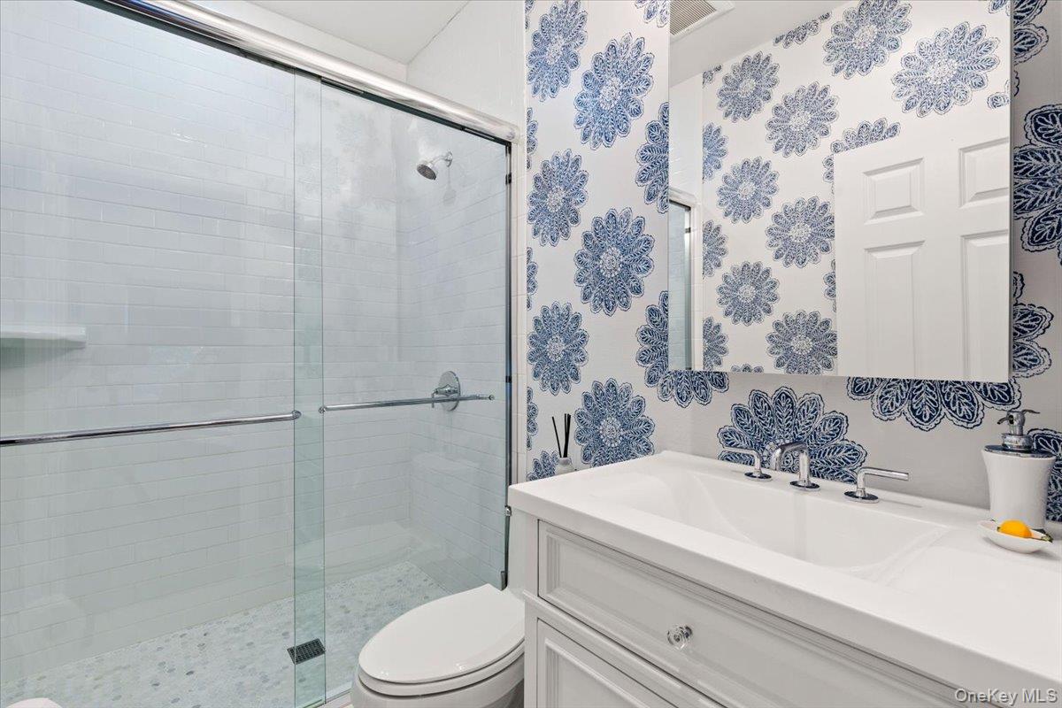 #17 photo, 6 Valley Place, Harrison , NY 10528